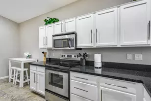 3252 E Fremont Rd, Phoenix, AZ 85042 - Photo 24