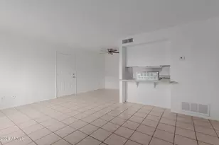 4002 W Palomino Rd, Phoenix, AZ 85019 - Photo 4