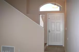 3032 E Wahalla Ln E, Phoenix, AZ 85050 - Photo 2