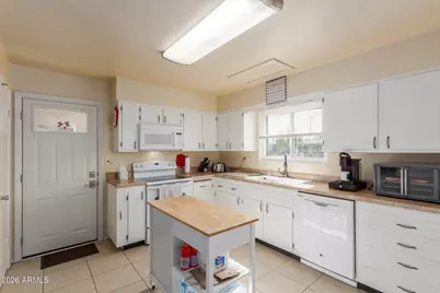 10306 W Audrey Drive, Sun City, AZ 85351 - Photo 12