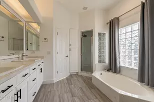 14458 N 55th St, Scottsdale, AZ 85254 - Photo 6