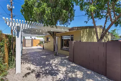 1646 E Indianola Avenue #1, Phoenix, AZ 85016 - Photo 16