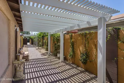 1646 E Indianola Avenue #1, Phoenix, AZ 85016 - Photo 18