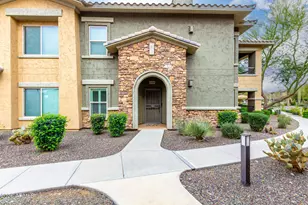 2425 W Bronco Butte Trl, Phoenix, AZ 85085 - Photo 2