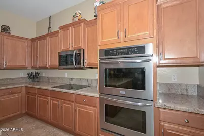 6133 W Fetlock Trail, Phoenix, AZ 85083 - Photo 18