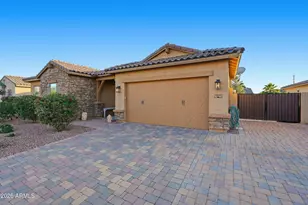 18173 W Mackenzie Dr, Goodyear, AZ 85395 - Photo 52