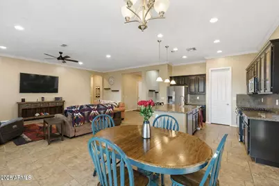 18173 W Mackenzie Drive, Goodyear, AZ 85395 - Photo 10