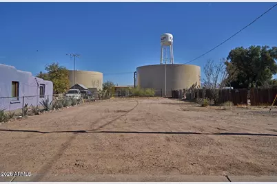 209 N E Street #5, Eloy, AZ 85131 - Photo 1