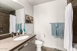 1 E Lexington Ave, Phoenix, AZ 85012 - Photo 18