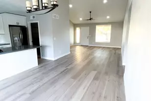 1460 E Todd Dr, Tempe, AZ 85283 - Photo 2