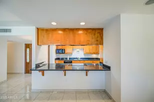 9874 W Highwood Ct, Sun City, AZ 85373 - Photo 8