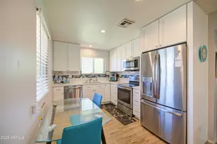 10013 W Lakeview Cir N, Sun City, AZ 85351 - Photo 12