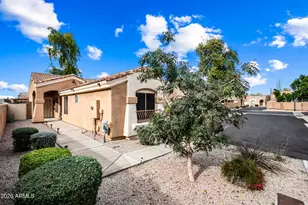 1260 S Lindsay Rd, Mesa, AZ 85204 - Photo 2