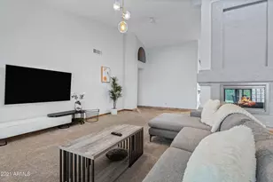 5735 E Campo Bello Dr, Scottsdale, AZ 85254 - Photo 6