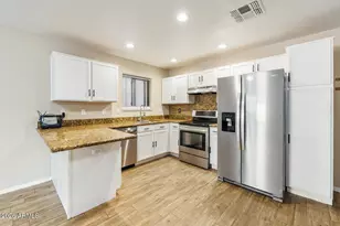 15626 N 29th Way, Phoenix, AZ 85032 - Photo 10