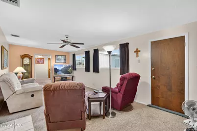 4630 W Mitchell Drive, Phoenix, AZ 85031 - Photo 8