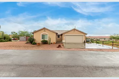 10393 E Fortuna Avenue, Gold Canyon, AZ 85118 - Photo 2