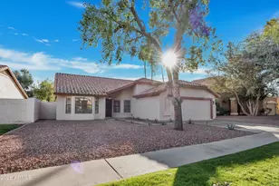 7395 W Utopia Rd, Glendale, AZ 85308 - Photo 2