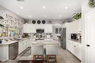 240 E Gail Ct, Gilbert, AZ 85296 - Photo 12