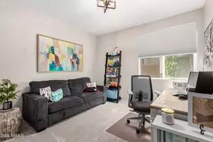 240 E Gail Ct, Gilbert, AZ 85296 - Photo 16