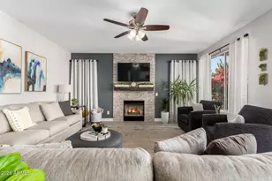 240 E Gail Ct, Gilbert, AZ 85296 - Photo 6