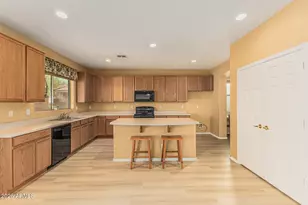 3706 W Fetlock Trail, Phoenix, AZ 85083 - Photo 20