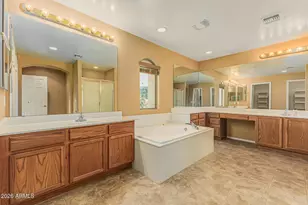 3706 W Fetlock Trail, Phoenix, AZ 85083 - Photo 30