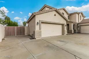 3706 W Fetlock Trail, Phoenix, AZ 85083 - Photo 4