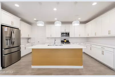 24665 N 171st Lane, Surprise, AZ 85387 - Photo 10