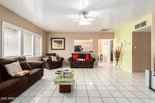 724 E Park Pl, Mesa, AZ 85203 - Photo 6