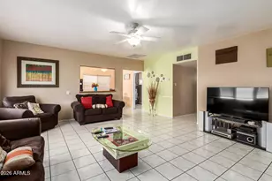 724 E Park Pl, Mesa, AZ 85203 - Photo 4