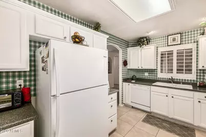 8508 W Utopia Road, Peoria, AZ 85382 - Photo 12