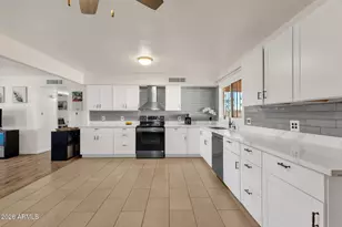 2714 W Ellis Dr, Tempe, AZ 85282 - Photo 12