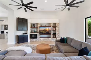 39419 N 7th Ave, Phoenix, AZ 85086 - Photo 8