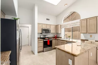 19116 N 90th Drive, Peoria, AZ 85382 - Photo 4