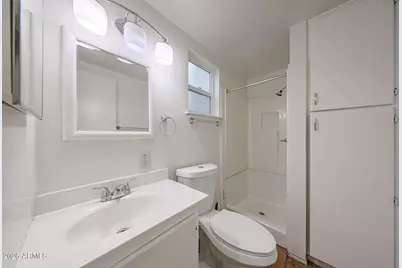 1023 E Meadowbrook Avenue #2, Phoenix, AZ 85014 - Photo 18