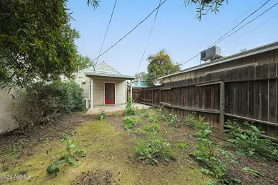 1023 E Meadowbrook Avenue #2, Phoenix, AZ 85014 - Photo 24