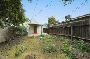 1023 E Meadowbrook Ave, Phoenix, AZ 85014 - Photo 24