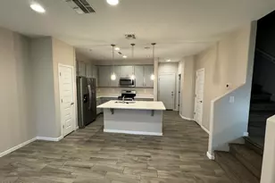 576 W Westchester Ave, Tempe, AZ 85283 - Photo 4