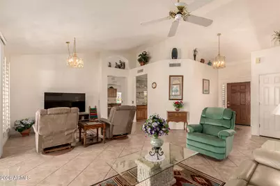 10904 E Spring Creek Road, Sun Lakes, AZ 85248 - Photo 8