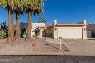 10906 E Bellflower Dr, Sun Lakes, AZ 85248 - Photo 2