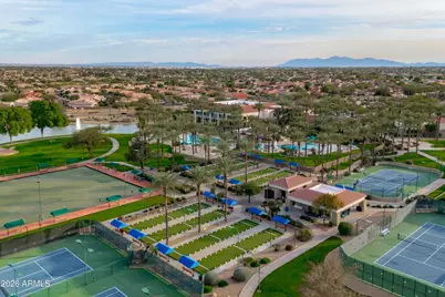 18232 N Villa Bella Drive, Surprise, AZ 85374 - Photo 36