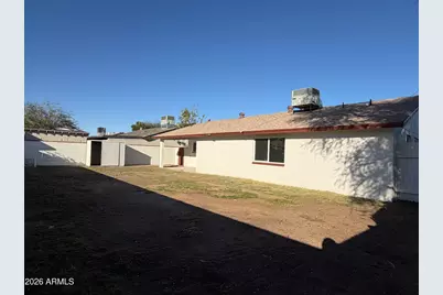 7639 W Heatherbrae Drive, Phoenix, AZ 85033 - Photo 16