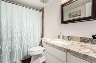 7625 E Camelback Rd, Scottsdale, AZ 85251 - Photo 16