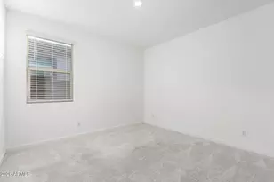 5630 S 26th Ln, Phoenix, AZ 85041 - Photo 18