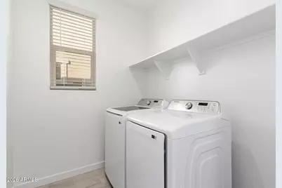 5630 S 26th Lane, Phoenix, AZ 85041 - Photo 22