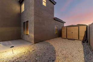 26249 N 45th Pl, Phoenix, AZ 85050 - Photo 42