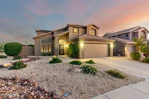 26249 N 45th Pl, Phoenix, AZ 85050 - Photo 4