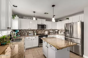 11556 W Brown St, Youngtown, AZ 85363 - Photo 6