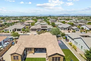 2915 E Constance Wy, Phoenix, AZ 85042 - Photo 10